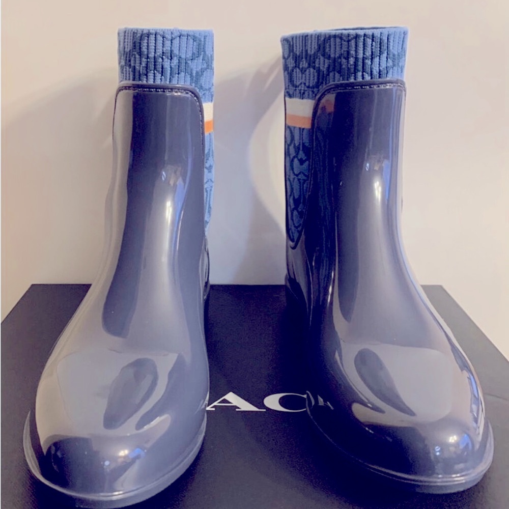 Coach Rivington Rubber Woman’s Rain Boots size 7 - Picture 3 of 4